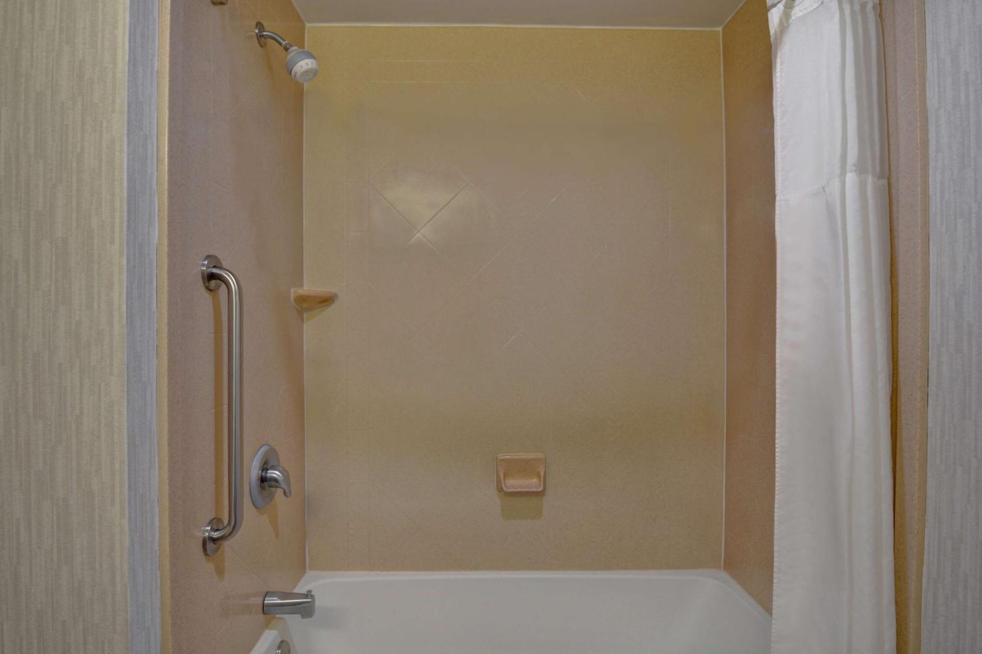 Hampton Inn & Suites Birmingham-Hoover-Galleria Dış mekan fotoğraf